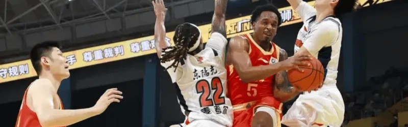 体育竞猜-小巴里-布朗全场21中7，三分8中2得到21分3篮板3助攻2抢断